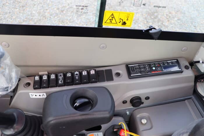 Takeuchi TB325R, 2025 - Bild 6
